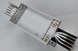 空氣型母線槽的結構介紹，和澆注型母線槽有什么區(qū)別？